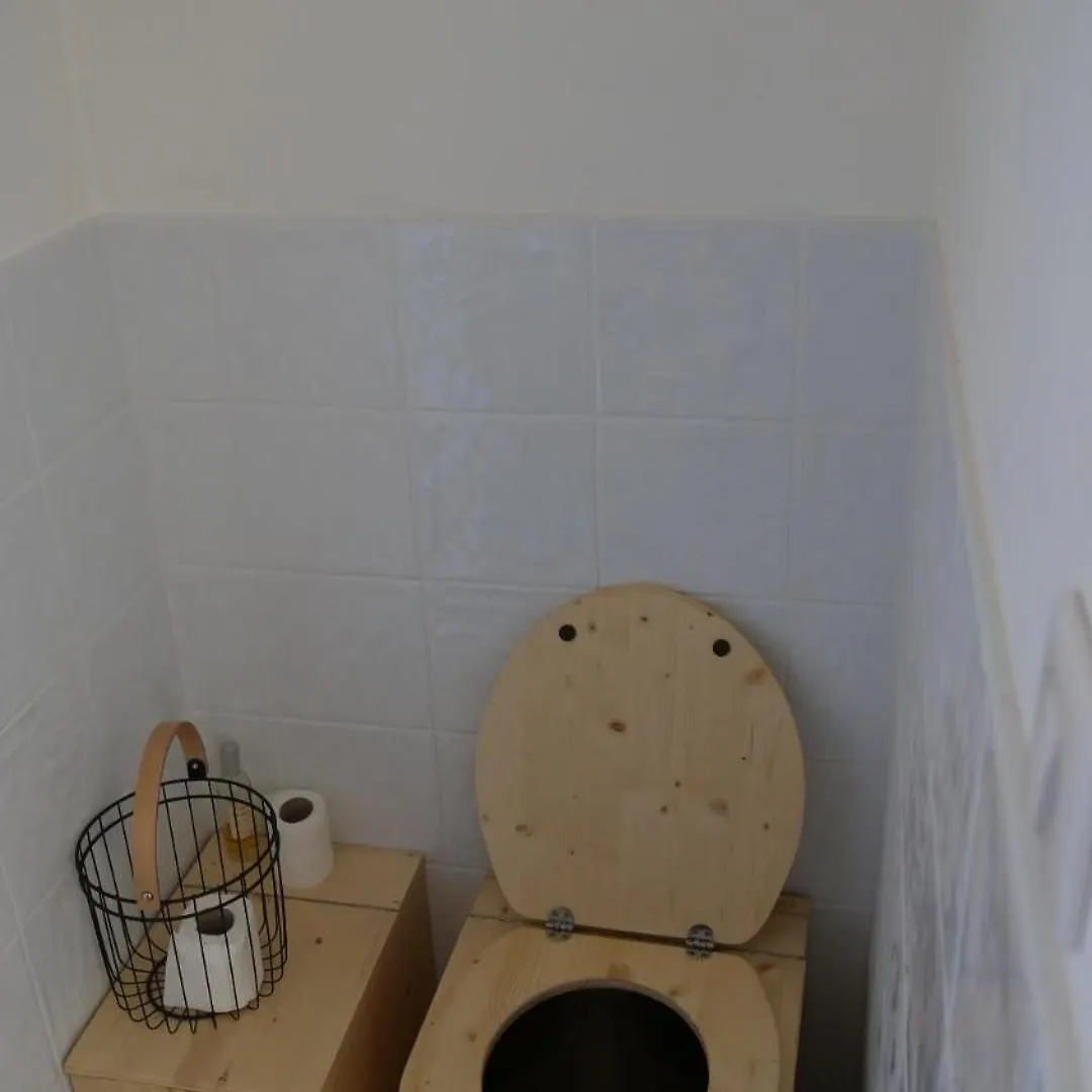 Gite In Equestrian Property Verdille 0*,  France